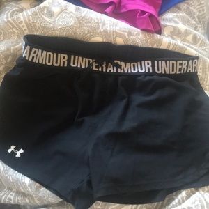 Black Under Armour shorts